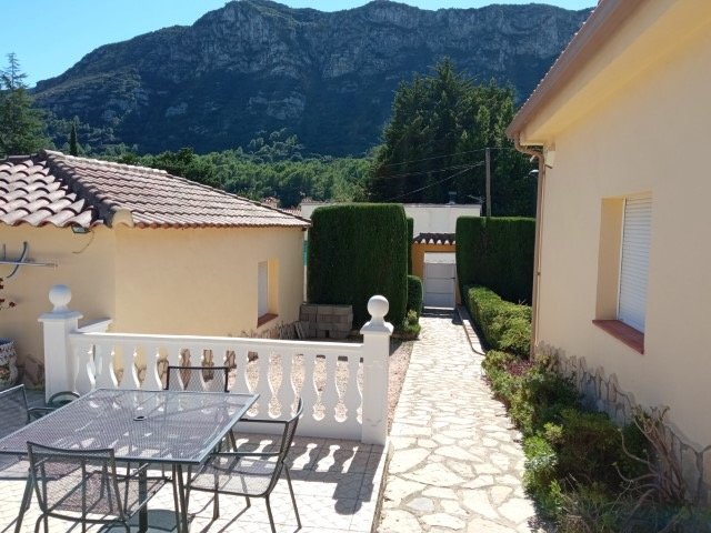 Property 2453 - Image 7